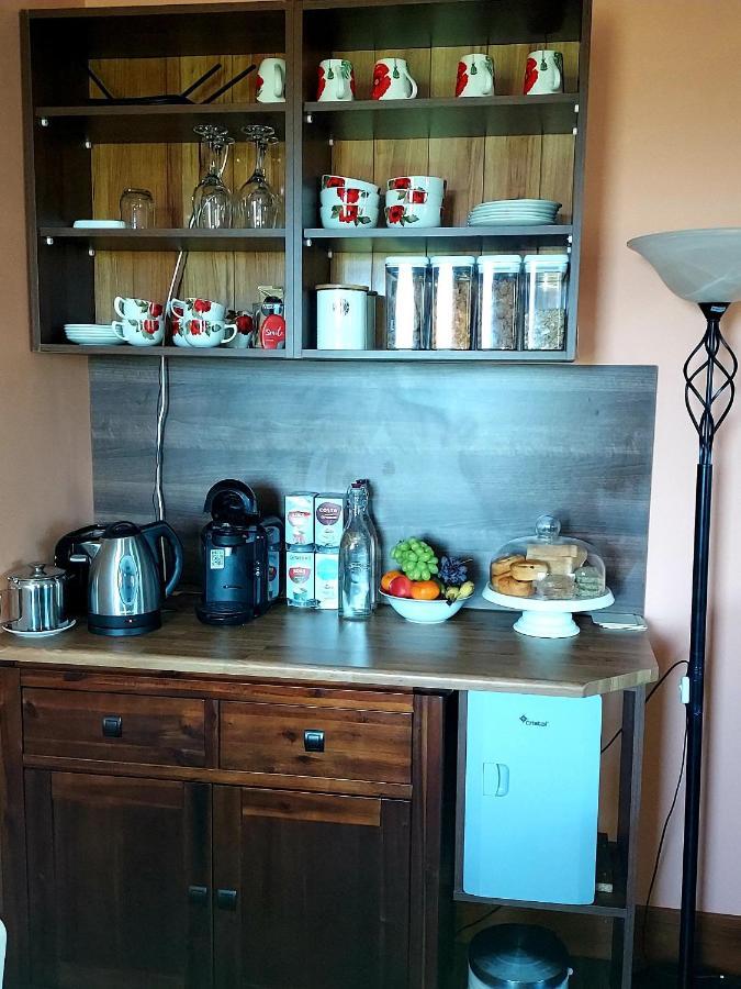 Ros Na Gcloch Bed and Breakfast Westport Buitenkant foto